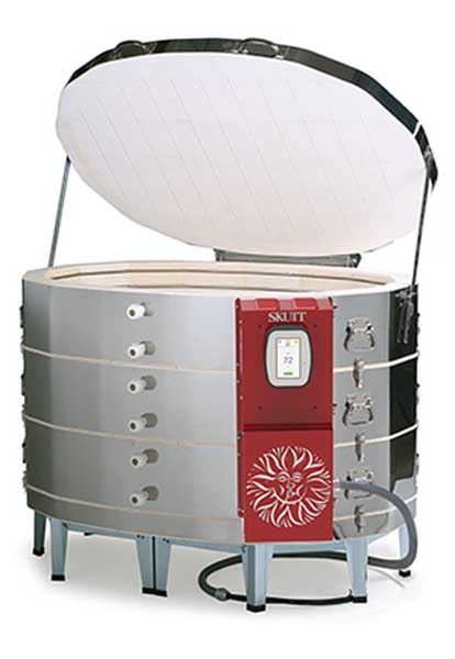 Skutt-kiln-KMT-1627-3PK Skutt electric kiln with an open lid, showcasing its capacity for firing ceramics, pottery, and sculptural work.