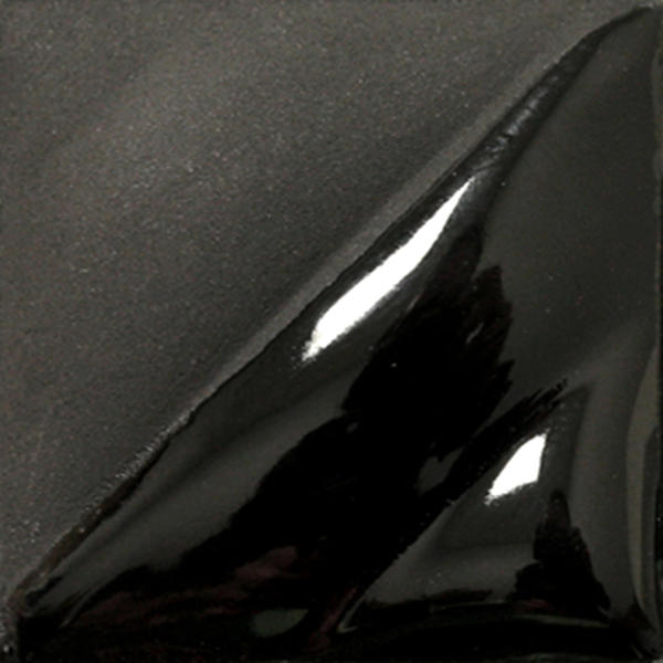 Black glossy glaze swatch showcasing a refined, shiny surface ideal for pottery and ceramic decorations.