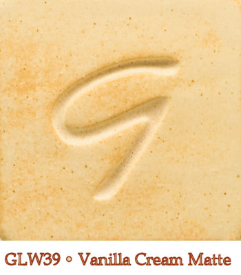 Creamy matte glaze tile labeled GLW39 Vanilla Cream, featuring a subtle texture and soft golden undertones for ceramic projects.
