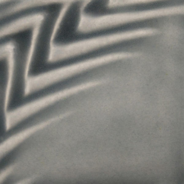 Light gray ceramic glaze with a subtle zigzag texture creating a unique visual effect, ideal for pottery decoration.